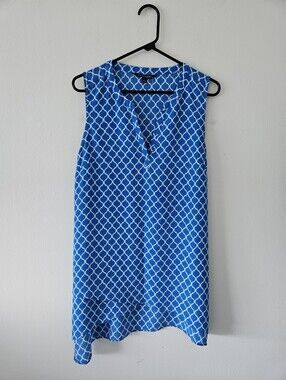 💙Blue Sleeveless Geometric Print sleveless blouse size large💙